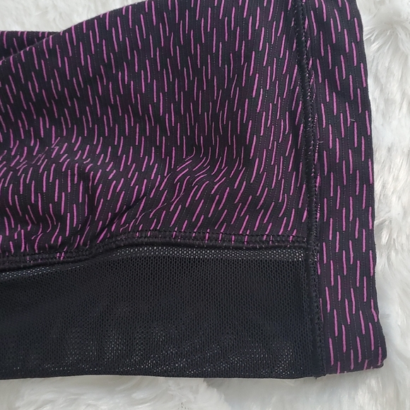 Lululemon cropped leggings - Picture 2 of 6